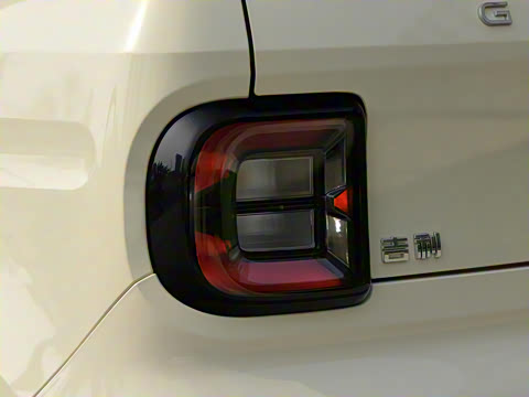 2025�� ��èmini 210km Ԫ����