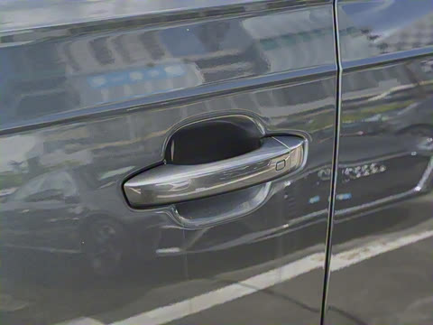 2025�� 45 TFSI quattro S line�˶���