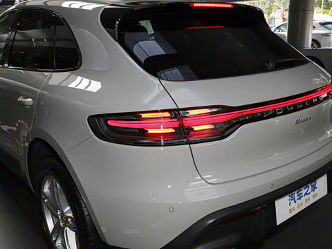 2024�� Macan 2.0T