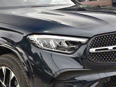 2025�� 350 e L 4MATIC ��ذ�