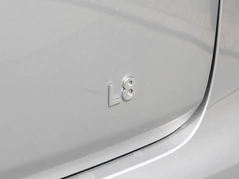 2025�� Ultra ���ܻ��°�