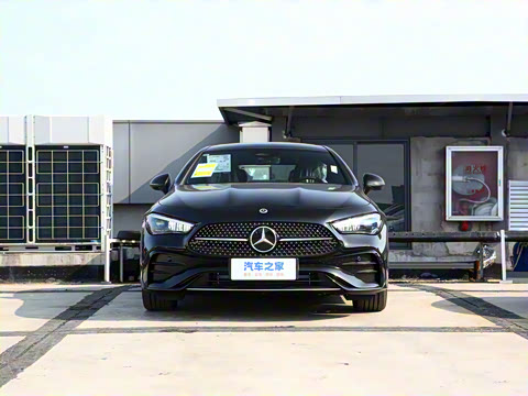 2025�� CLE 300 4MATIC �����ͽ��ܳ�