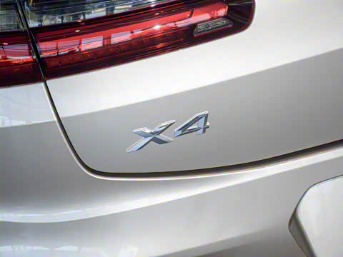 2021�� �Ŀ� xDrive 25i M�˶���ҹ��װ