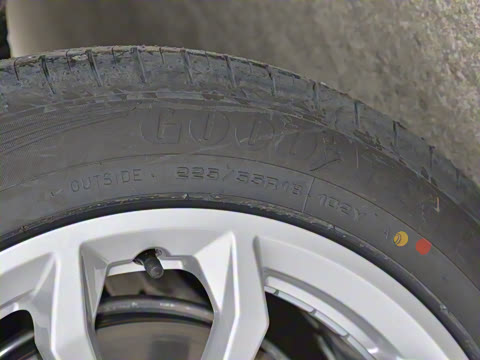 2021�� 40 TFSI ����������