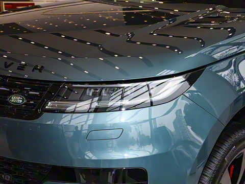 2025�� 400PS Dynamic HSE