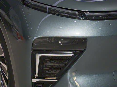 2025�� ���� 760 Max��������������ʻ