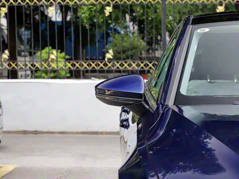 2020�� 40 TFSI ������