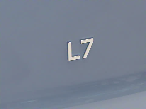 2025�� Ultra ���ܻ��°�