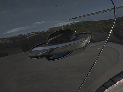 2025�� 200���������� 40 TFSI ����������