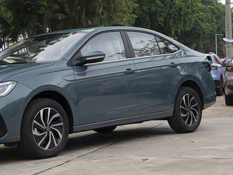 2025�� ���� 1.5L ������Ը��