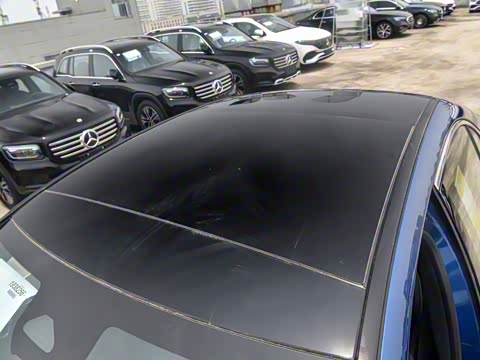 2025�� �Ŀ� C 260 L �˶���