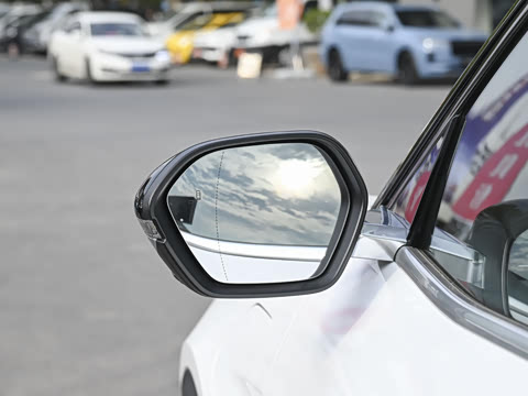 2022�� 653S+ 175kW