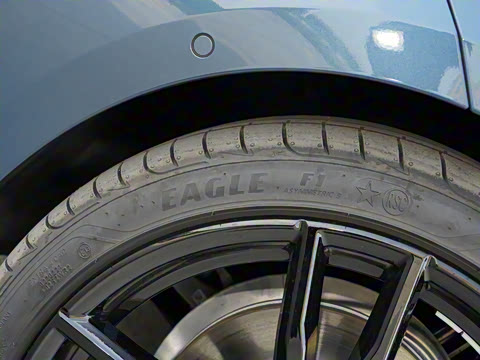 2021�� 425i M�˶���ҹ��