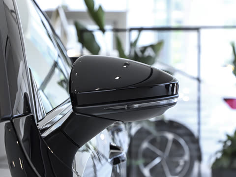 2025�� 45 TFSI quattro ����ʿ��