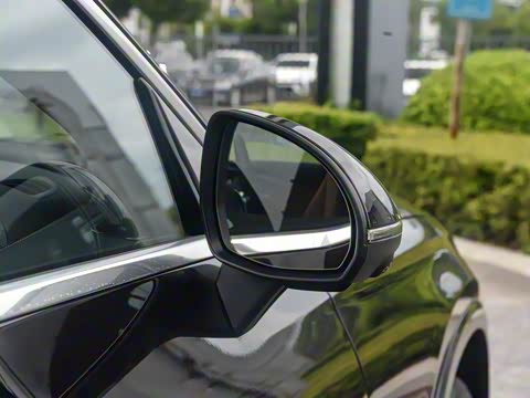 2025�� �Ŀ� GLC 300 L 4MATIC ������ 5��