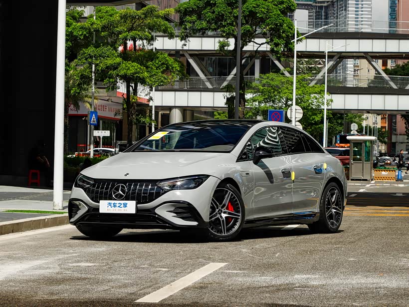 奔驰eqe amg 高性能电动之选