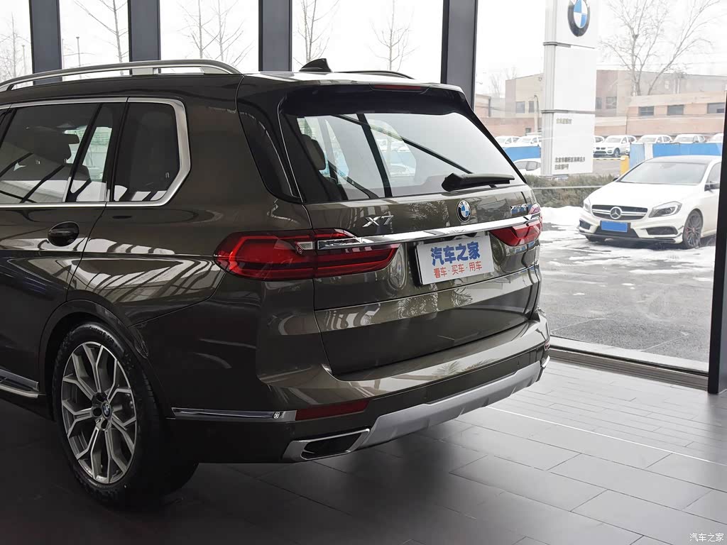宝马x7 2020款 xdrive40i 尊享型豪华套装 5414674图片_宝马_汽车图库