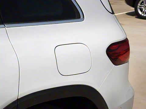 2020�� GLB 180 ʱ����