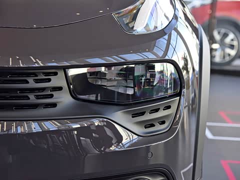 2019�� ���ܰ� 2.0T �Զ�����ҫPro�� ��VI