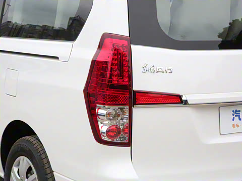 2023�� 2.0L �ֶ�������CNG 9��