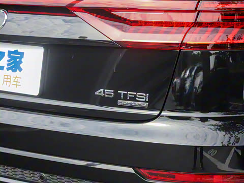 2022�� 45 TFSI ����������