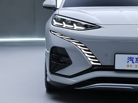 2023�� ����������Max��