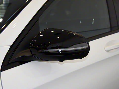 2021�� GLC 260 4MATIC ����SUV