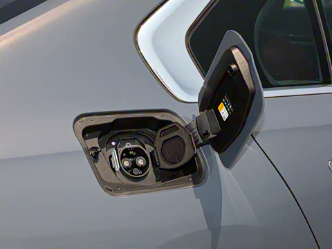 2023�� eDrive50L ���Ⱥ�����װ