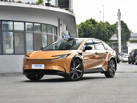 2025�� 550 PRO���а�