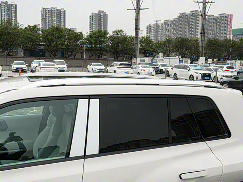 2025�� 501KM ����Max��