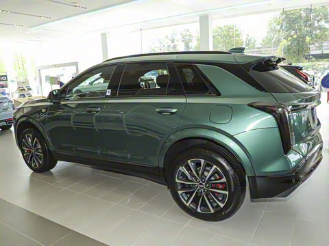 2025�� 2.0T �����