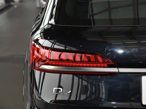 2020�� 55 TFSI quattro S line�˶���