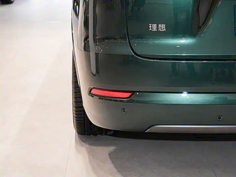 2025�� Ultra ���ܻ��°�