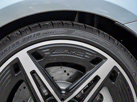 2025�� �Ŀ� AMG A 35 L 4MATIC