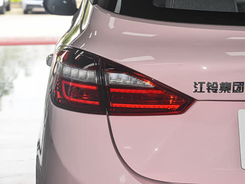 2025�� Plus 330KM������