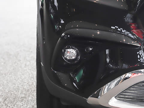 2025�� �Ŀ� GLA 220