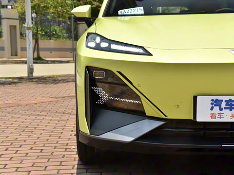 2023�� 200Max���̰�