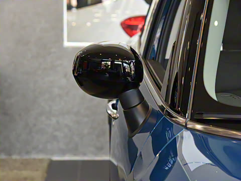 2021�� 1.5T COOPER ALL4 ���ͼ�