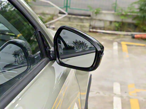 2022�� 1.5T �Զ����ΰ�