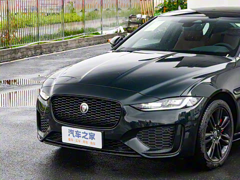 2025�� 2.0T 250PS R-DYNAMIC 90�����ذ�