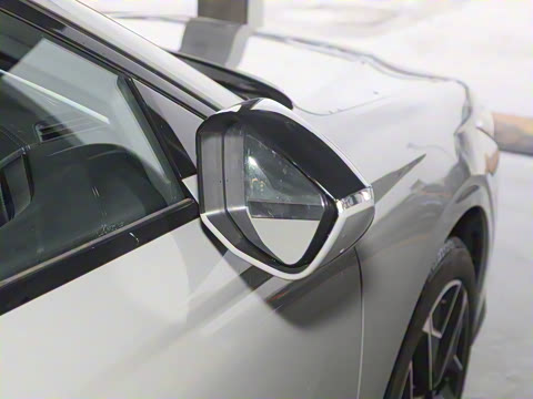 2023�� 1.6T ������CROSS��