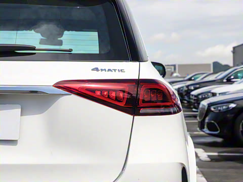 2022�� �Ŀ� GLE 350 e 4MATIC