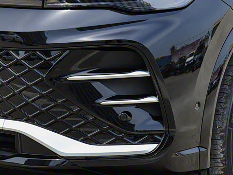 2025�� PRO 380TSI ���� R-Line �����