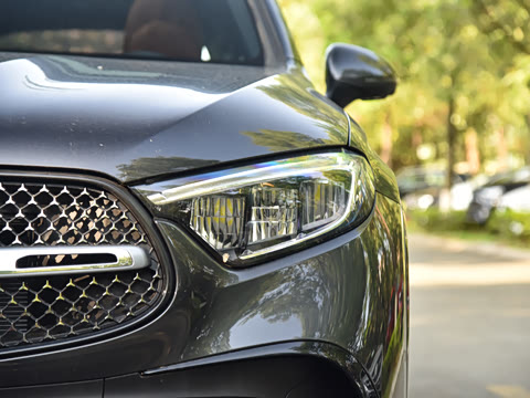 2023�� GLC 300 L 4MATIC ������ 7��