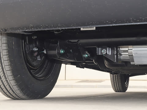 2025�� Pro 201km ���ư�