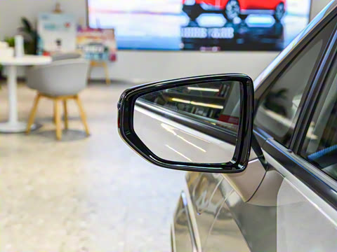 2022�� 620km Z���� 160kW 76.8kWh