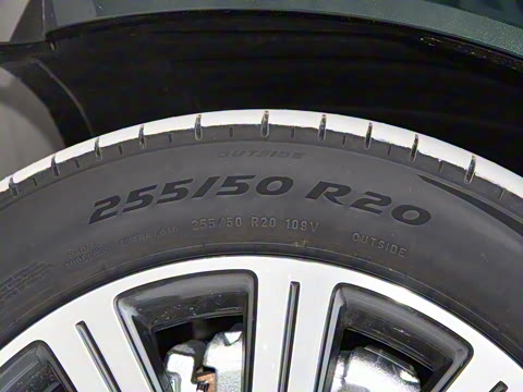 2025�� ���� Ultra�� 53.4kWh 5����