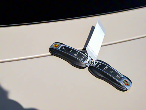 2022�� �Ŀ� Taycan