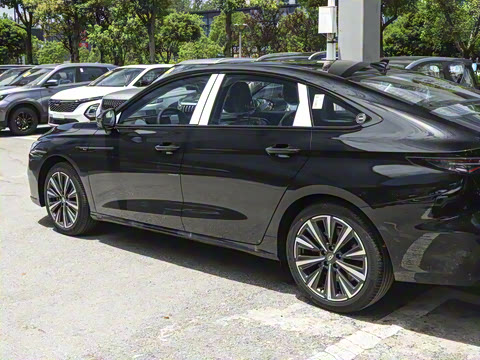 2025�� 2.0T DCT ������