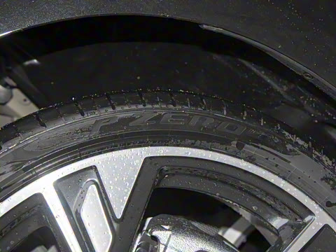 2025�� 200���������� 40 TFSI ���������� B&O ��ҹ��